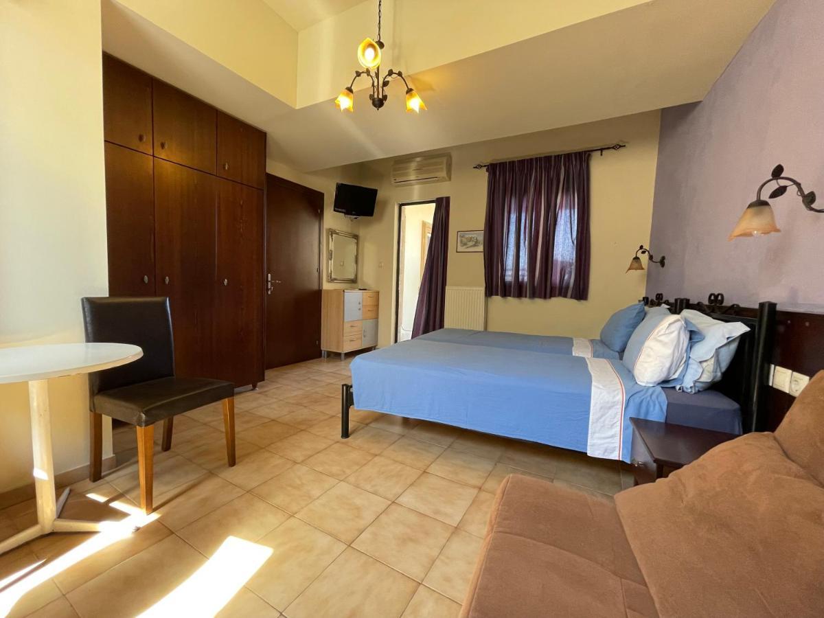 Minos Pension Rhodes City Buitenkant foto