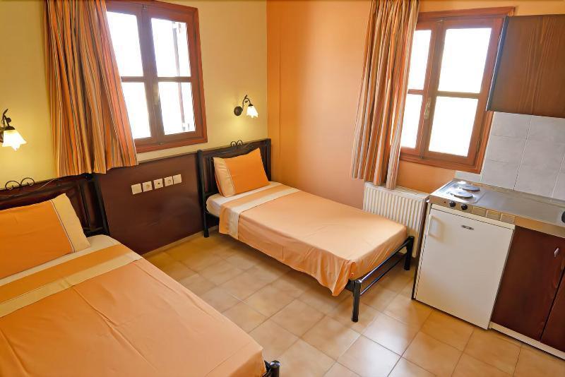 Minos Pension Rhodes City Buitenkant foto