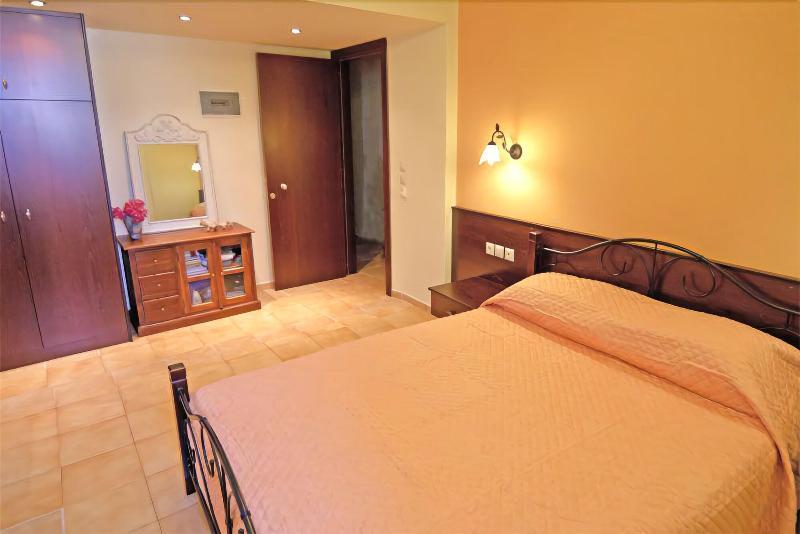 Minos Pension Rhodes City Buitenkant foto