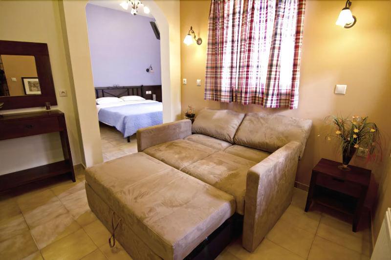 Minos Pension Rhodes City Buitenkant foto