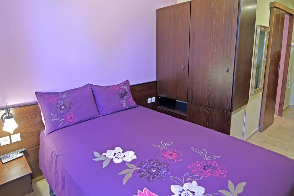 Minos Pension Rhodes City Buitenkant foto