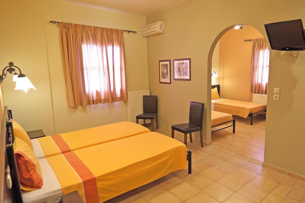 Minos Pension Rhodes City Buitenkant foto